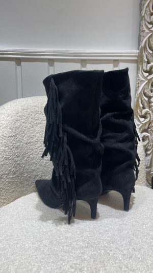 Bottines talons aiguilles frangées en suédine
