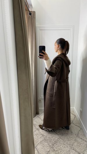 Manteau en laine long à capuche marron