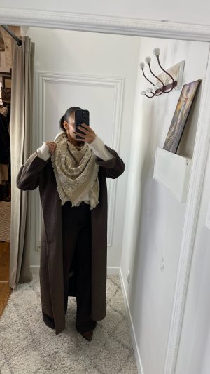 Echarpe beige épaisse motif bandana