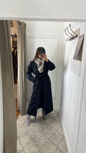 Manteau en laine long à capuche